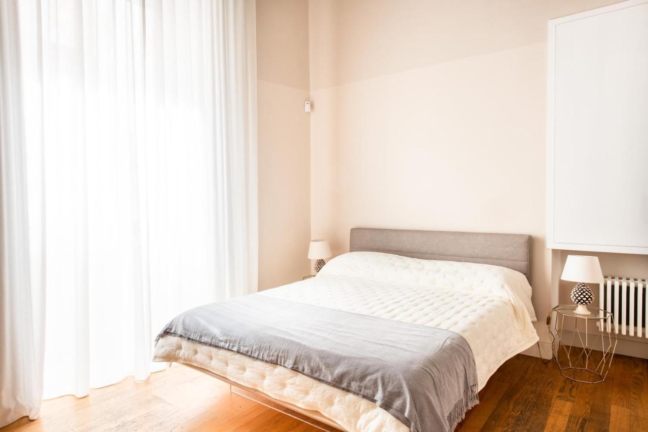 Moncada Suites & Apartments Palermo Esterno foto
