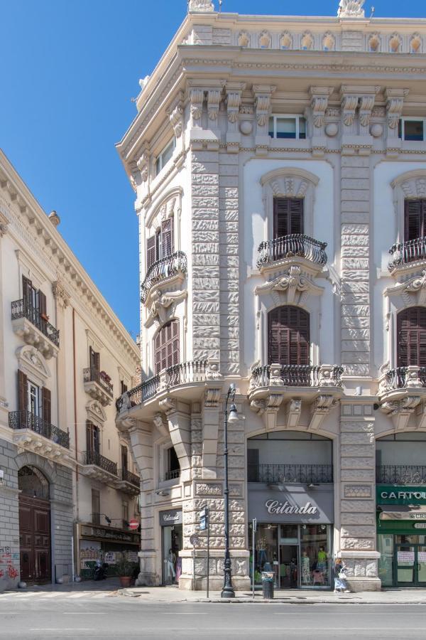 Moncada Suites & Apartments Palermo Esterno foto