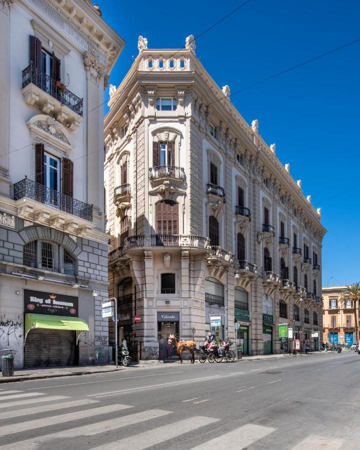 Moncada Suites & Apartments Palermo Esterno foto